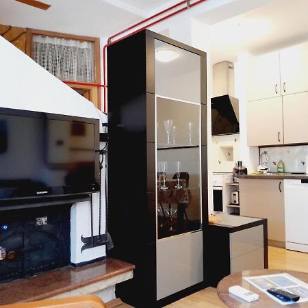 Apartment Mila With Jacuzzi Spa Pula Buitenkant foto